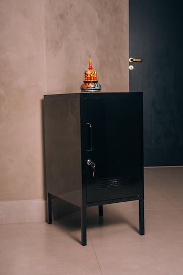 Product image showcase